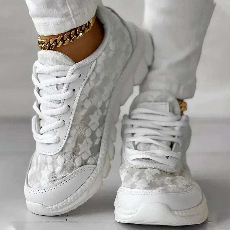 Emma | Relaxed And Breathable Orthopedic Mesh Slip-On Sneakers