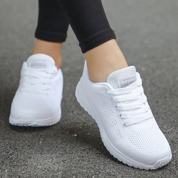Sarah | Sneakers ortopediche con lacci, alla moda e traspiranti