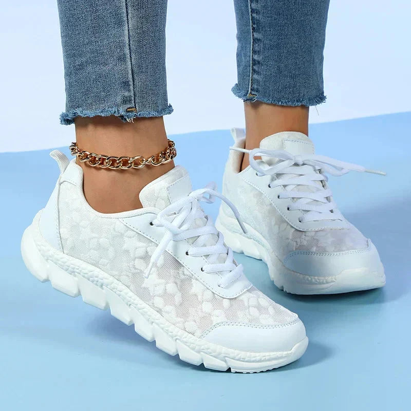 Emma | Relaxed And Breathable Orthopedic Mesh Slip-On Sneakers