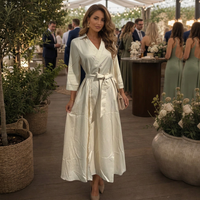 Alice | Modernes und bequemes Midikleid mit Kragen und Wickeldesign