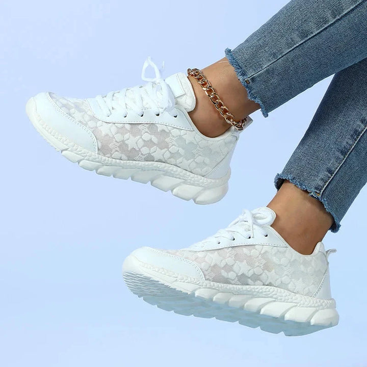 Emma | Relaxed And Breathable Orthopedic Mesh Slip-On Sneakers