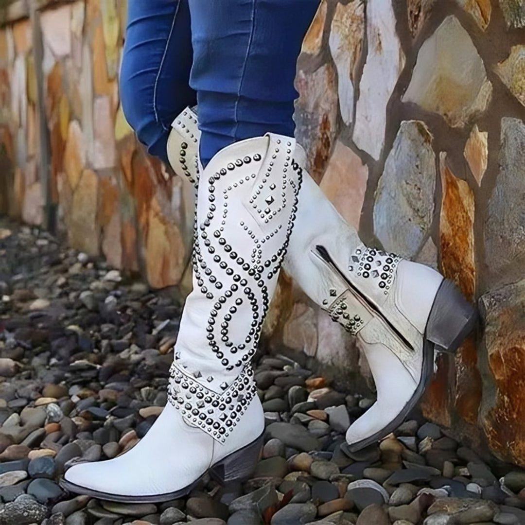 Amelia | Stilvolle und markante kniehohe Westernstiefel mit Nieten