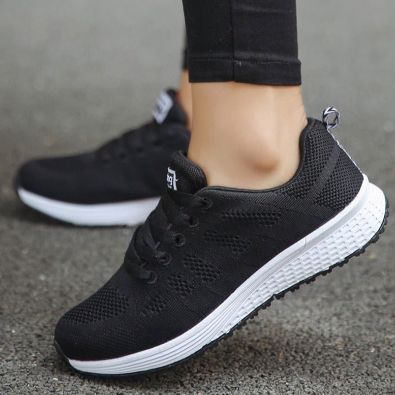 Sarah | Sneakers ortopediche con lacci, alla moda e traspiranti