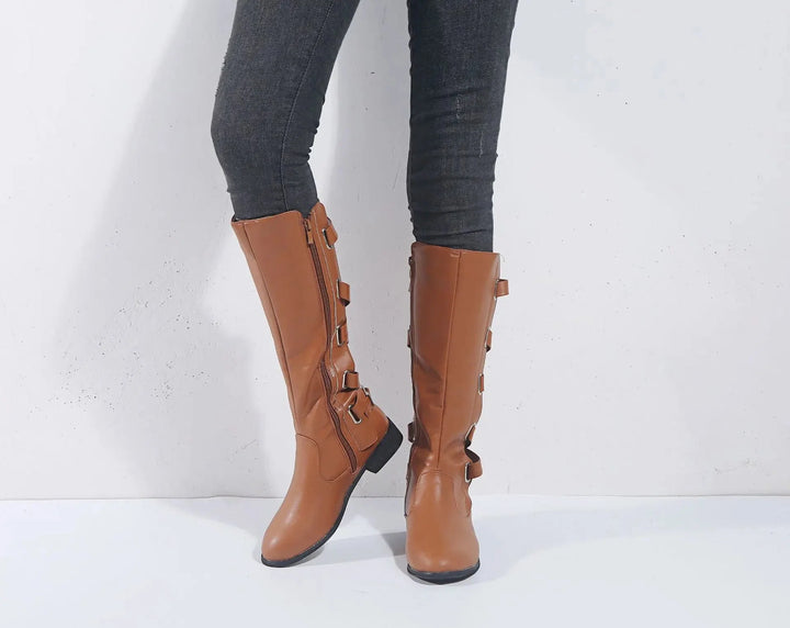 Victoria | Elegante und stilvolle kniehohe Stiefel mit Schnallenakzent