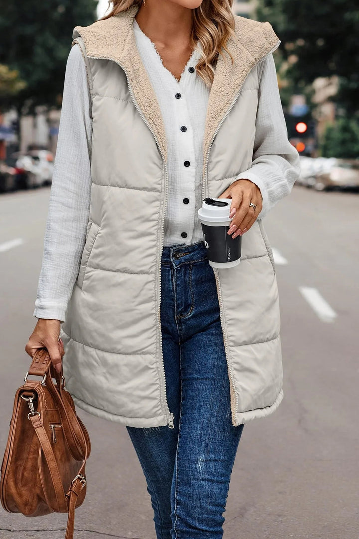 Julia | Gilet da donna moderno e confortevole con cappuccio