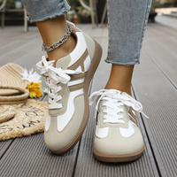 Elena | Flexibler und unkomplizierter orthopädischer Sneaker
